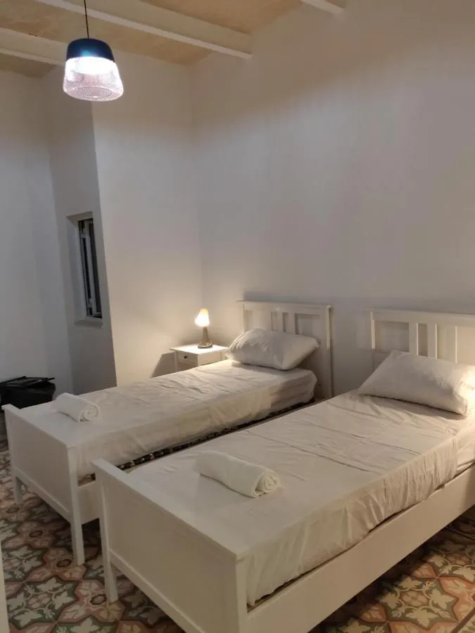 Walter'S B&B Gzira 0*,