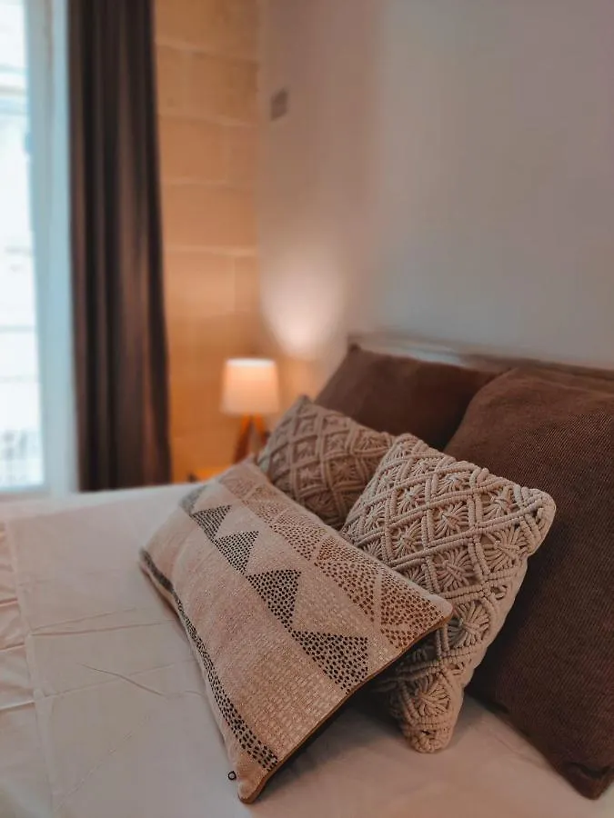 Walter'S B&B Gzira